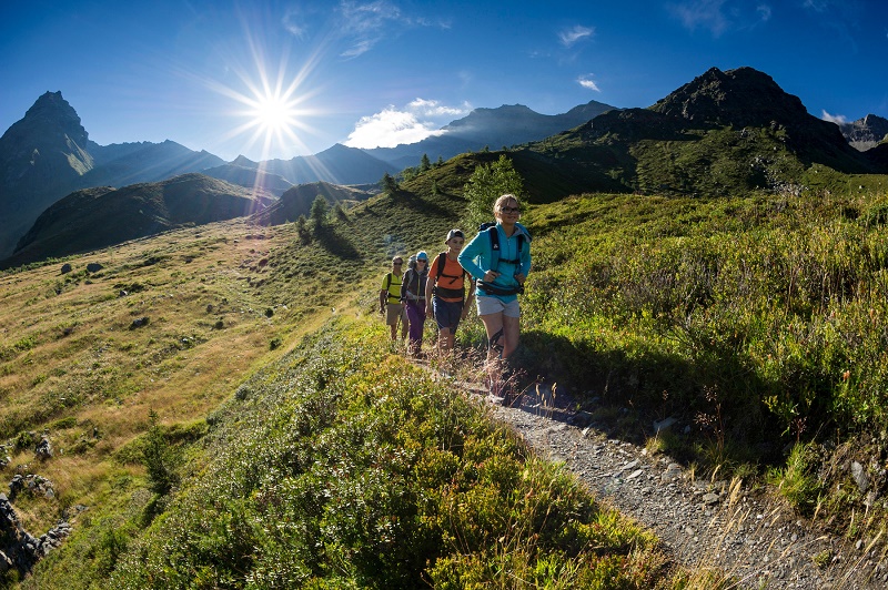 Si le littoral concentre les 2/3 des intentions de départ, la montagne est dans une dynamique croissante et arrive en 2e position avec 14 %.  - SavoieMontBlanc-Martelet