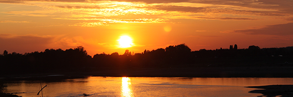 DR France Intense / Coucher de soleil sur La Loire - Amboise