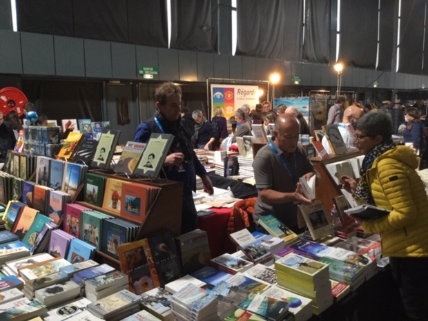 L’IFAV propose chaque année en novembre le Rendez-vous du Carnet de Voyage à Clermont-Ferrand, carrefour de rencontres entre artistes voyageurs et grand public. - DR Photo JPC