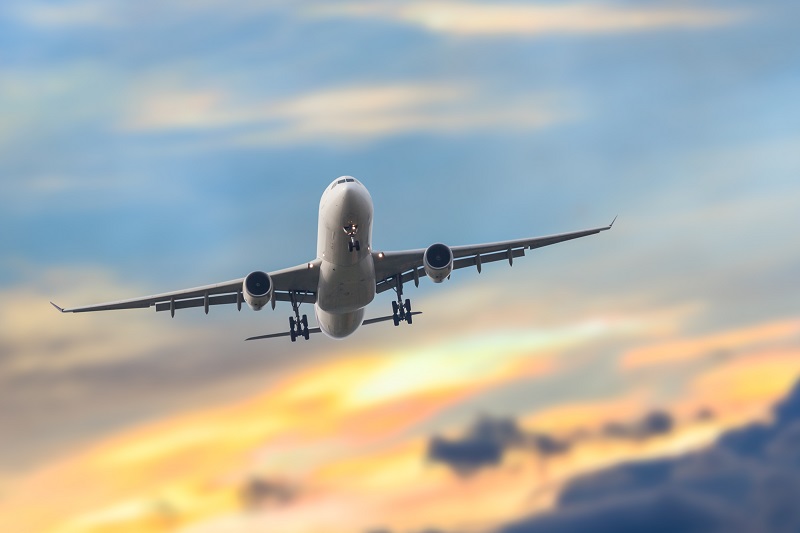 IAIA souhaite que les gouvernements maintiennent les aides aux transporteurs aériens à travers des aides financières et un assouplissement réglementaire. Depositphotos.com FrameAngel