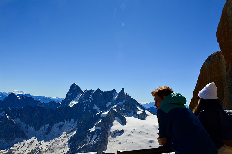 Regards contemplatifs sur le massif du Mont Blanc - © Sarah Devouassoux - Juillet 2020