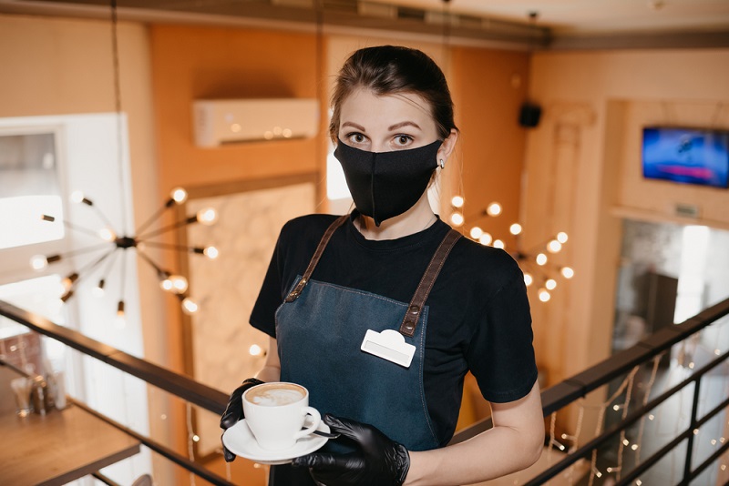 Pour le touriste, le café est le lieu où faire une pause au cours d’une visite, où se désaltérer, où frayer avec la population locale et surtout où aller soulager ses besoins physiologiques majeurs. Où ira le touriste de l’ère covidienne surtout si 25% des établissements ferment ? - DR : DepositPhotos, Minchanin Pour le touriste, le café est le lieu où faire une pause au cours d’une visite, où se désaltérer, où frayer avec la population locale et surtout où aller soulager ses besoins physiologiques majeurs. Où ira le touriste de l’ère covidienne surtout si 25% des établissements ferment ? - DR : DepositPhotos, Minchanin