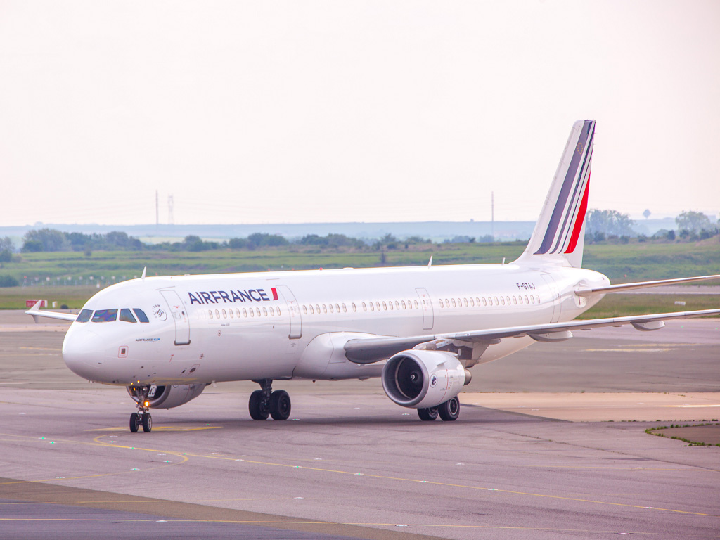 Du 18 décembre 2020 au 3 janvier 2021, la compagnie annonce également l'ouverture de 13 liaisons domestiques saisonnières - Photo AirFrance Flotte A321