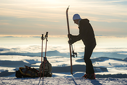 Ski de randonnée sur les sommets du massif du Sancy (63) © P. Busser/Auvergne-Rhône-Alpes Tourisme