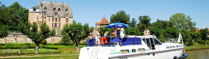 © Les Canalous / Navigation en Bourgogne