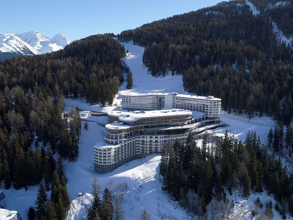 "Le 20 janvier, vous ne déciderez pas seulement des vacances d’hiver de nos concitoyens, vous déciderez aussi de la survie de ce remarquable écosystème" - Photo Club Med Arc Panorama