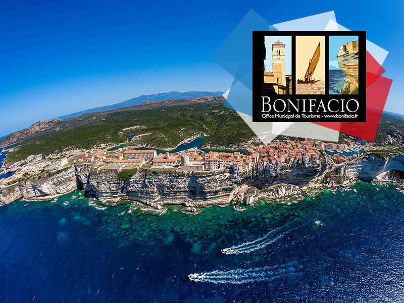 Bonifacio - Falaises & Citadelle - Vue aérienne - © Robert Palomba