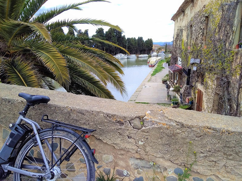 © Guidesud - velo-canal