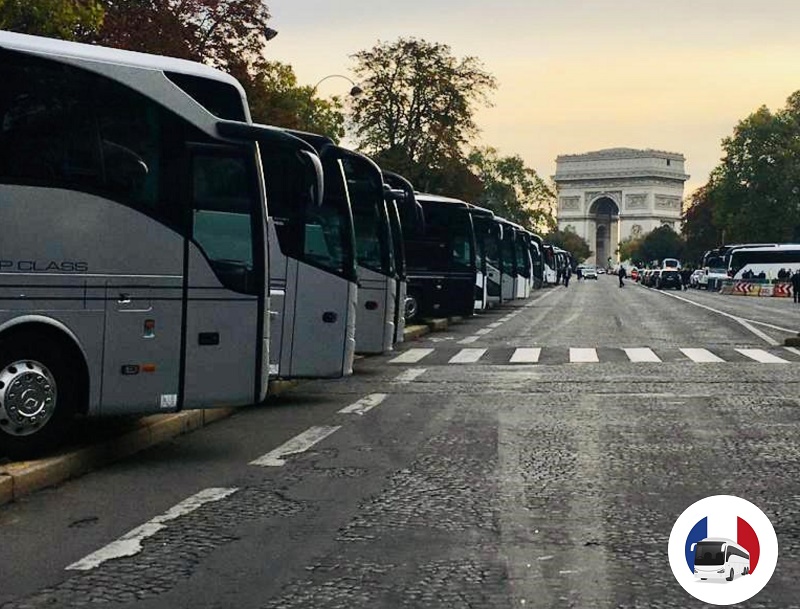 Paris : les autocaristes appellent à la mobilisation générale le 10 mai 2021