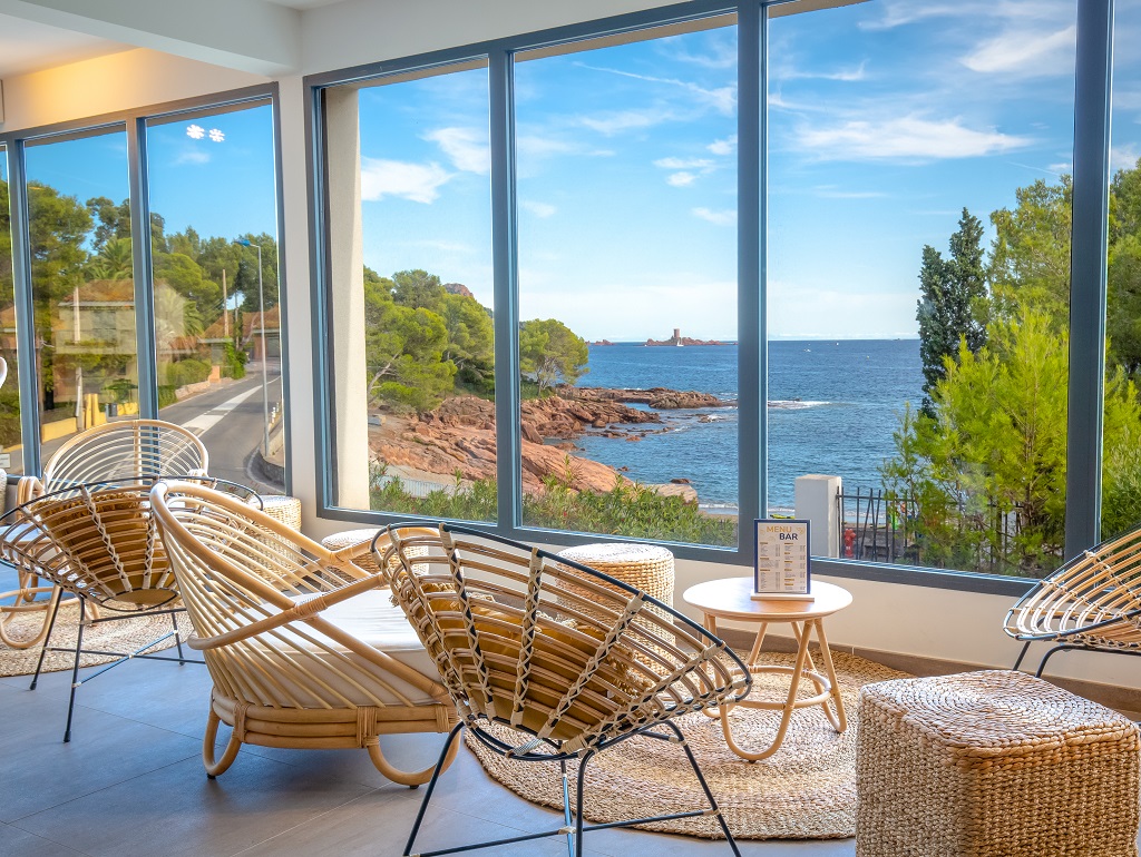 Les établissements SOWELL proposent, depuis 1985, un type d'hôtellerie "lifestyle" pour les vacanciers - DR : Nico Gomez - SOWELL HÔTELS La Plage, Saint Raphael