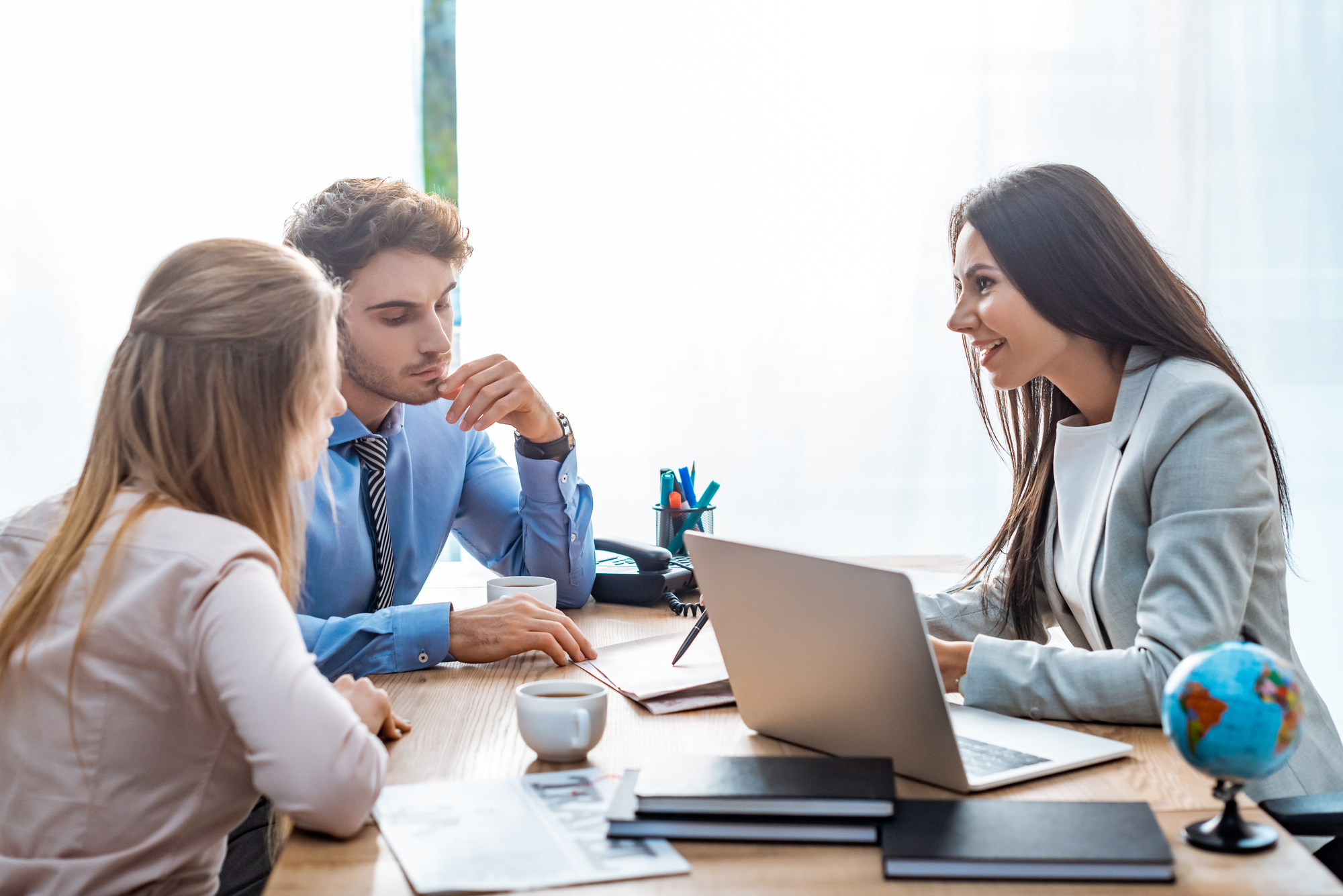 Comment les consommateurs feraient-ils confiance pour leur futurs voyages à des entreprises qui ne seraient même pas en mesure de les rembourser ? /crédit DepositPhoto