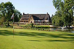 Golf Vaudreuil Club House © Peter Watson