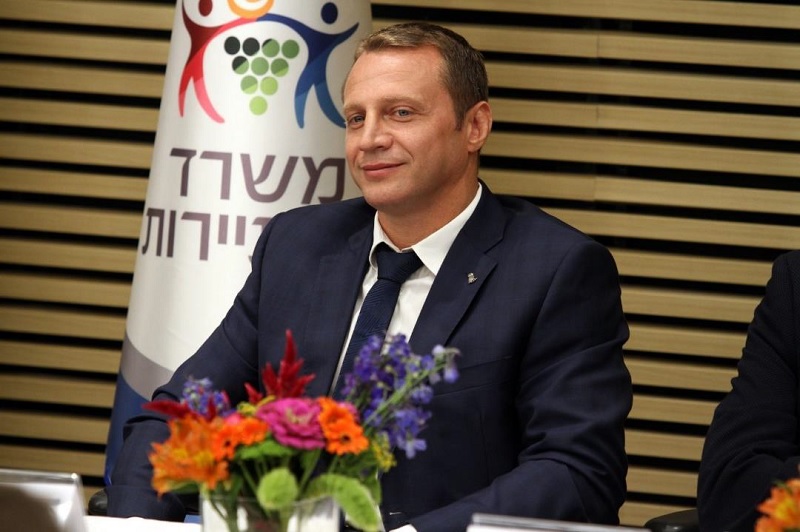 Yoel Razvozov, nouveau Ministre Israélien du Tourisme : "Ma première tâche est d'élaborer un schéma correct et efficace pour l'assouplissement des conditions d'entrée des touristes en Israël" - DR : Moshe Hermon, Benovich Communications