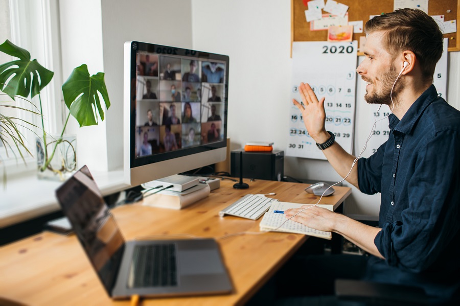 Zoom conclut le rachat de la start-up allemande Kites, spécialiste de la traduction instantanée - Crédit photo : Depositphotos @Girtss