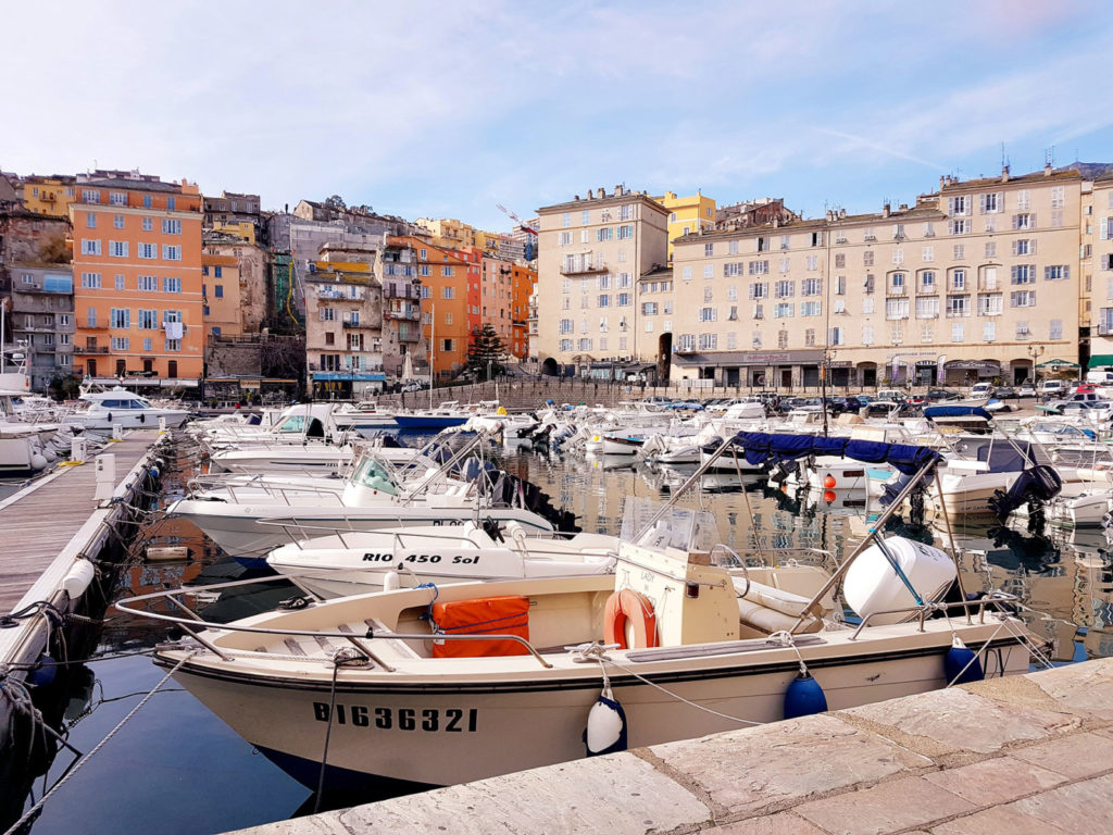 Le préfet de Haute-Corse interdit les rassemblements de plus de 10 personnes à partir de 21 h - Office de tourisme de Bastia