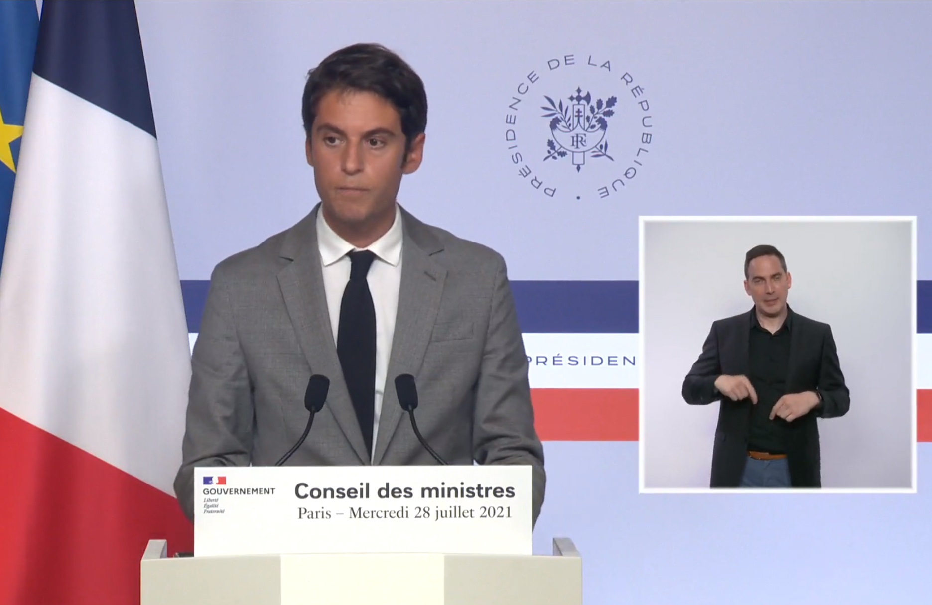 L'extension du pass sanitaire aux restaurants, bars et cafés ainsi qu'aux transports : trains, avions, autocars est prévue le 9 août a annoncé Gabriel Attal à l'issue du conseil des Ministres - DR