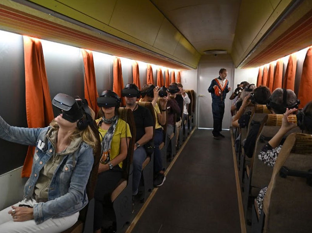 Visiter un endroit virtuellement pousse à s'y rendre réellement par la suite. Tobias Schwarz / AFP