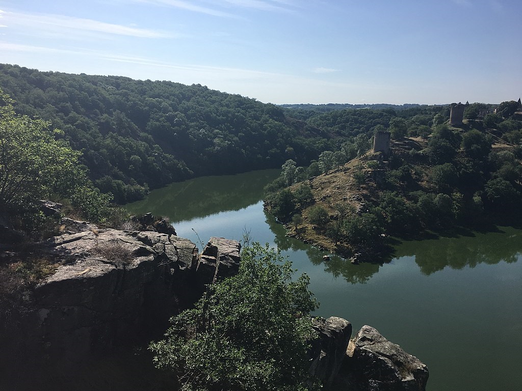 Beaux à couper le souffle, les paysages de la vallée de la Creuse donnent naissance à l’école de Crozant "impressionniste et pleinairiste" - DR : Wikimedia Commons, Floppy36