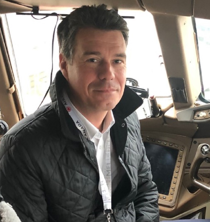 "Nous essayons de reconstruire notre compagnie. Air Canada est un peu plus petite qu'elle ne l'a été par le passé. Il va nous falloir un peu de temps pour redevenir ce que nous étions," selon Jean-François Raudin, le directeur général France d'Air Canada - DR "Nous essayons de reconstruire notre compagnie. Air Canada est un peu plus petite qu'elle ne l'a été par le passé. Il va nous falloir un peu de temps pour redevenir ce que nous étions," selon Jean-François Raudin, le directeur général France d'Air Canada - DR