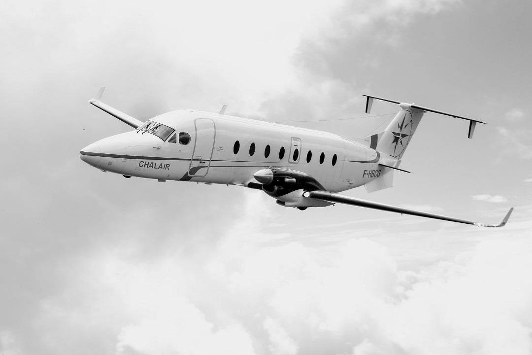 Chalair : A raison de 4 fréquences hebdomadaires, opérées avec un appareil de type Beechcraft 1900 de 19 sièges, Bordeaux sera donc de nouveau reliée à Montpellier en 1h15 de vol. - DR