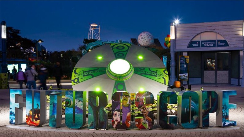 La seule journée du 31 octobre 2021 a connu un pic de fréquentation avec 16 565 visiteurs accueillis - DR : Futuroscope La seule journée du 31 octobre 2021 a connu un pic de fréquentation avec 16 565 visiteurs accueillis - DR : Futuroscope