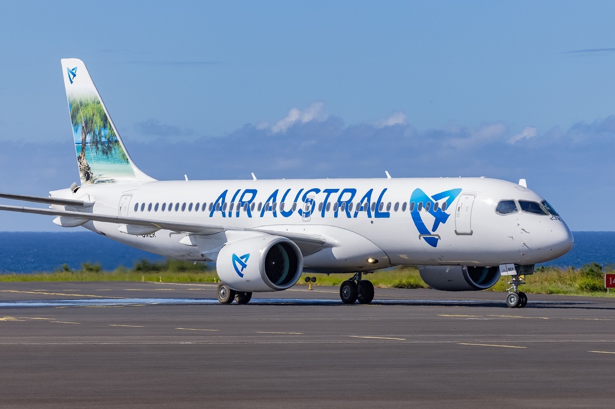 Les passagers en possession d'un billet Air Austral émis/réémis à compter du 27 novembre 2020 pour un voyage avec un départ jusqu'au 30 juin 2022 ont la possibilité de reporter leur voyage, ou de demander la mise en avoir, ou encore de demander le remboursement de leur billet - photo Airbus