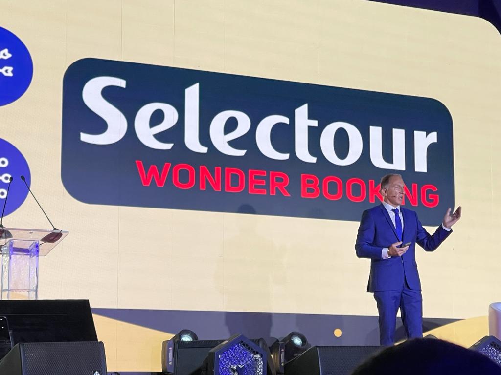 Depuis 2 ans, le réseau a en effet avancé sur le modèle économique, i["il n'y aura pas de coût d'accès à la plateforme mais un coût par segment", explique Jean-Noël Lefeuvre, DG de Selectour /crédit TM Depuis 2 ans, le réseau a en effet avancé sur le modèle économique, i["il n'y aura pas de coût d'accès à la plateforme mais un coût par segment", explique Jean-Noël Lefeuvre, DG de Selectour /crédit TM