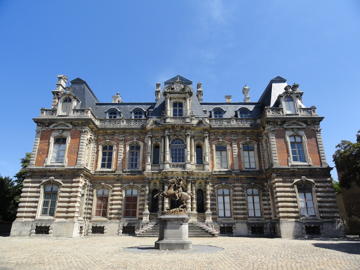 Le château Perrier, musée du champagne, avenue de Champagne à Epernay - DR : Wikimedia Commons, Palauenc05
