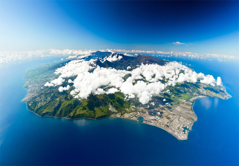 Diversification L Ile De La Reunion Va Devoir Reussir Le Metissage Des Clienteles Diversification L Ile De La Reunion Va Devoir Reussir Le Metissage Des Clienteles