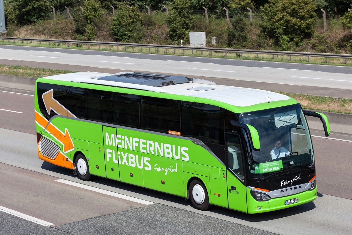 Pour les élections présidentielles, Flixbus veut lutter contre l'abstention - Depositphotos, Auteur philipus