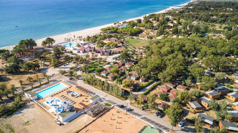 Camping Marina d'Erba Rossa Corse (©Homair)