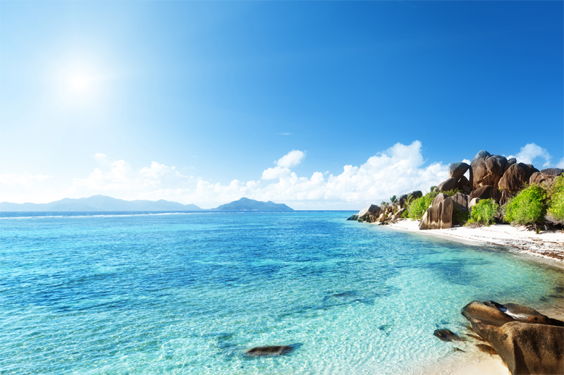 Les Seychelles, font partie des grands classiques,avec Tahiti, qui engrangent à eux seuls 14 M€ du chiffre d'affaires. © Iakov Kalinin - Fotolia.com