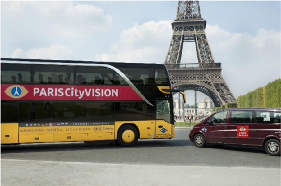 A partir du 1er avril 2014, Paris CityVision affichera son nouveau logo sur l'ensemble de ses bus, de ses minibus et de ses bateaux -Photo DR