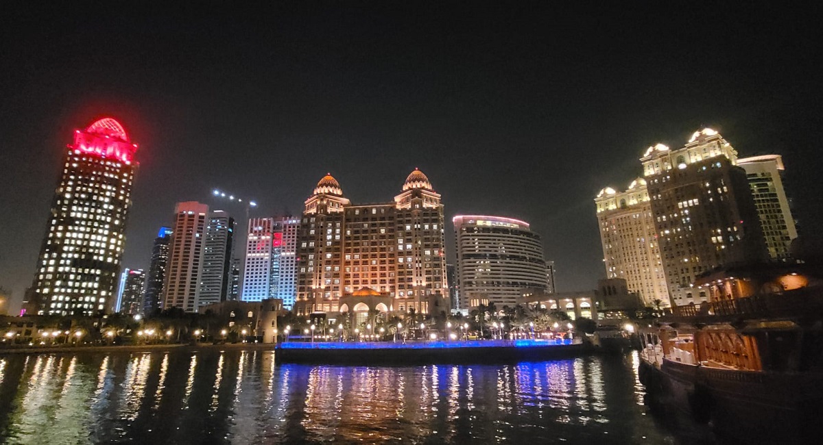 Doha by night, vue sur West Bay - DR : A.B. Doha by night, vue sur West Bay - DR : A.B.
