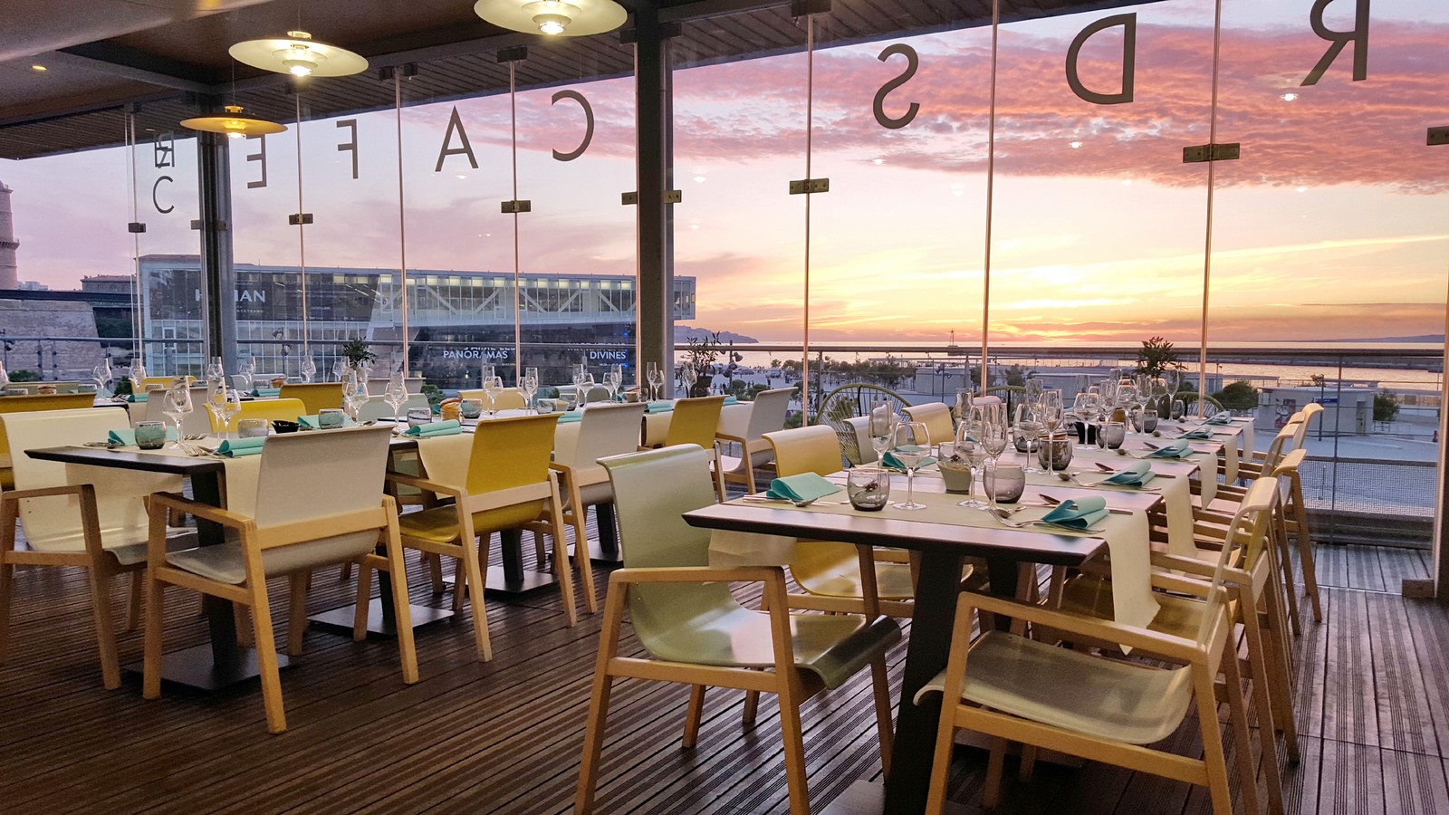 Terrasse du Regards Café à Marseille (©DR)