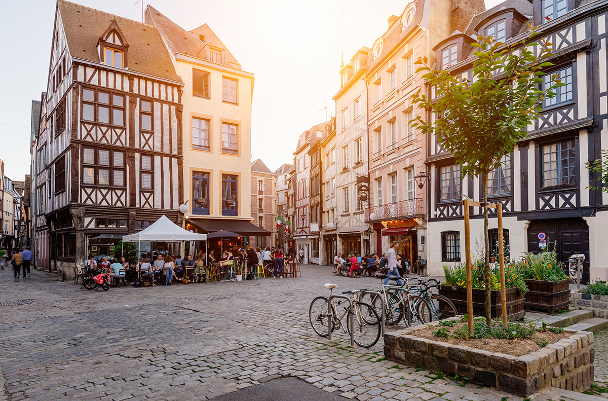 Rouen, l’une des destinations normandes facilement accessibles sans voiture © AdobeStock - Ekaterina Belova