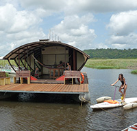 © Jalvoyages / Ecolodge flottant Ibis