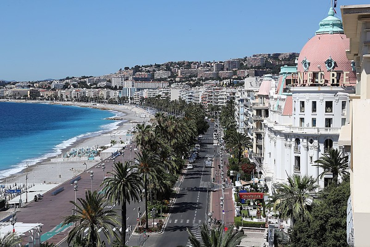 La Promenade des Anglais à Nice (©Wikipedia)