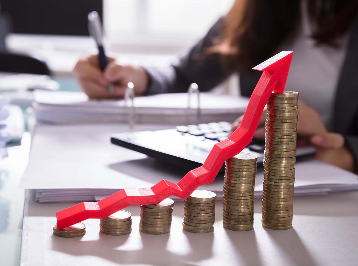 "Les aéroports de leur côté devront aussi faire évoluer leurs prix, les compagnies doivent l'intégrer" selon Thomas Juin (UAF) - Depositphotos @AndreyPopov "Les aéroports de leur côté devront aussi faire évoluer leurs prix, les compagnies doivent l'intégrer" selon Thomas Juin (UAF) - Depositphotos @AndreyPopov