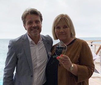 Martine Juen a remporté l'Award de la meilleure agence franchisée - Photo CE