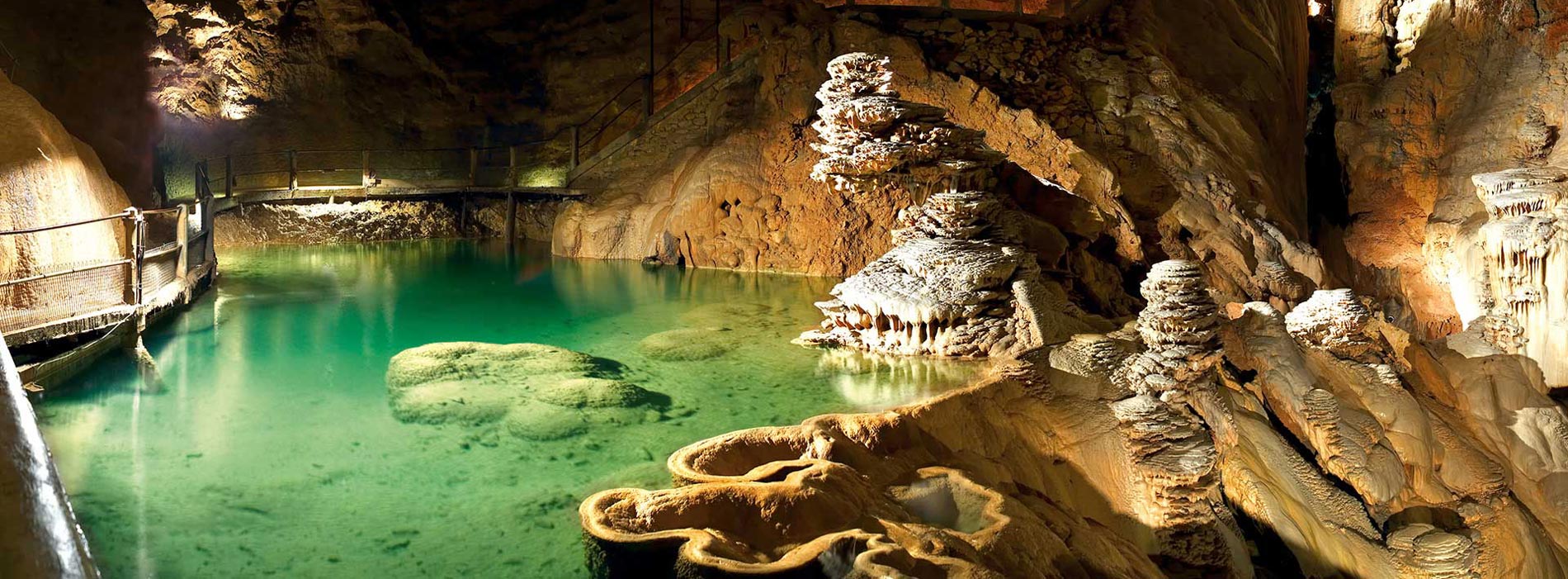 Le lac souterrain du Gouffre de Padirac (©DR)