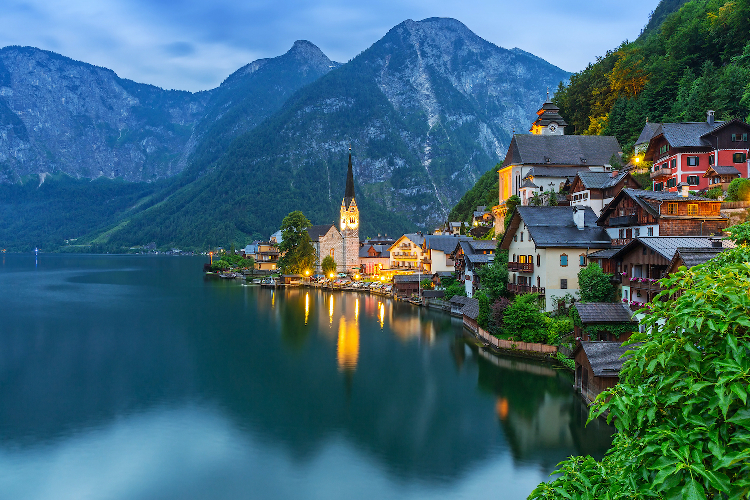 Village de Hallstatt dans les alpes autrichiennes (©DepositPhotos)