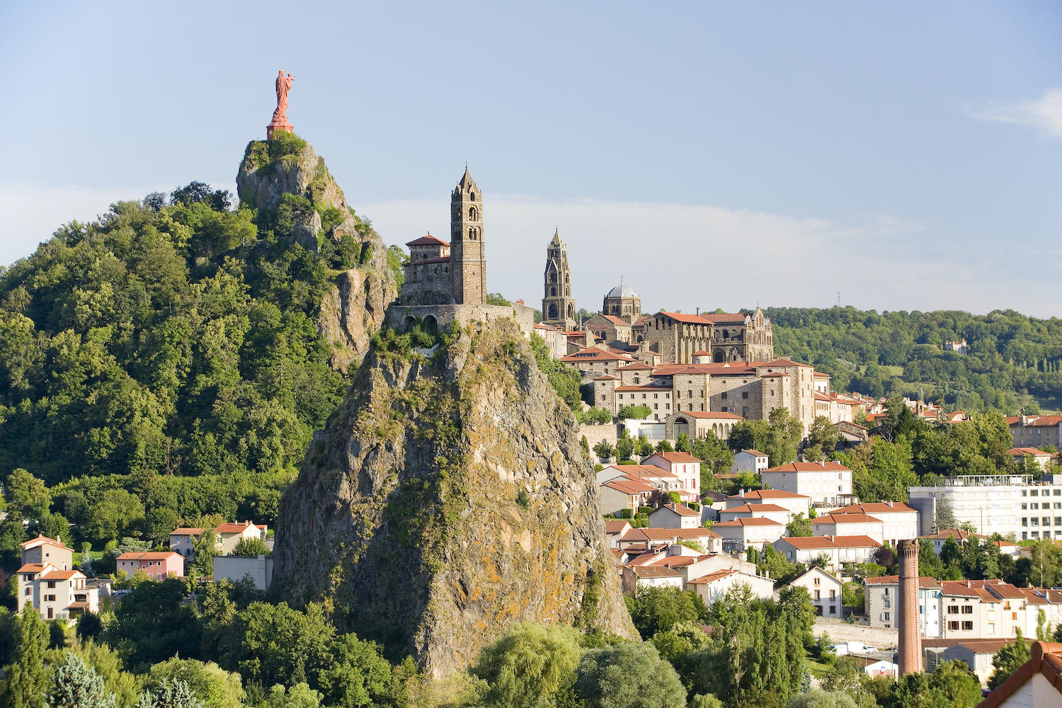 Tous les secteurs du tourisme ont bien performés (©Le Puy en Velay. Auvergne) Tous les secteurs du tourisme ont bien performés (©Le Puy en Velay. Auvergne)