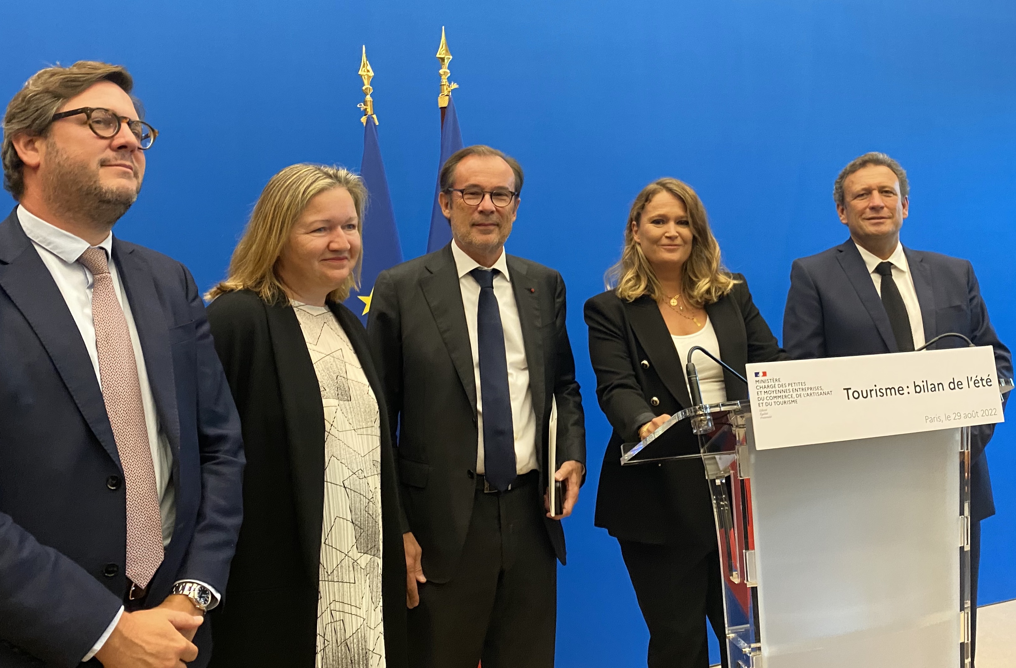 Nicolas Dupas (DGE), Carole Leboucher et Christian Mantei (Atout France), Olivia Grégoire, François de Canson (ADN Tourisme) - ©BC