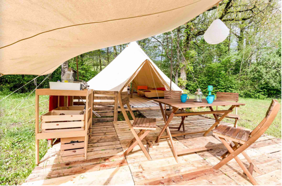 Glamping et cabanes en bois (©DR)