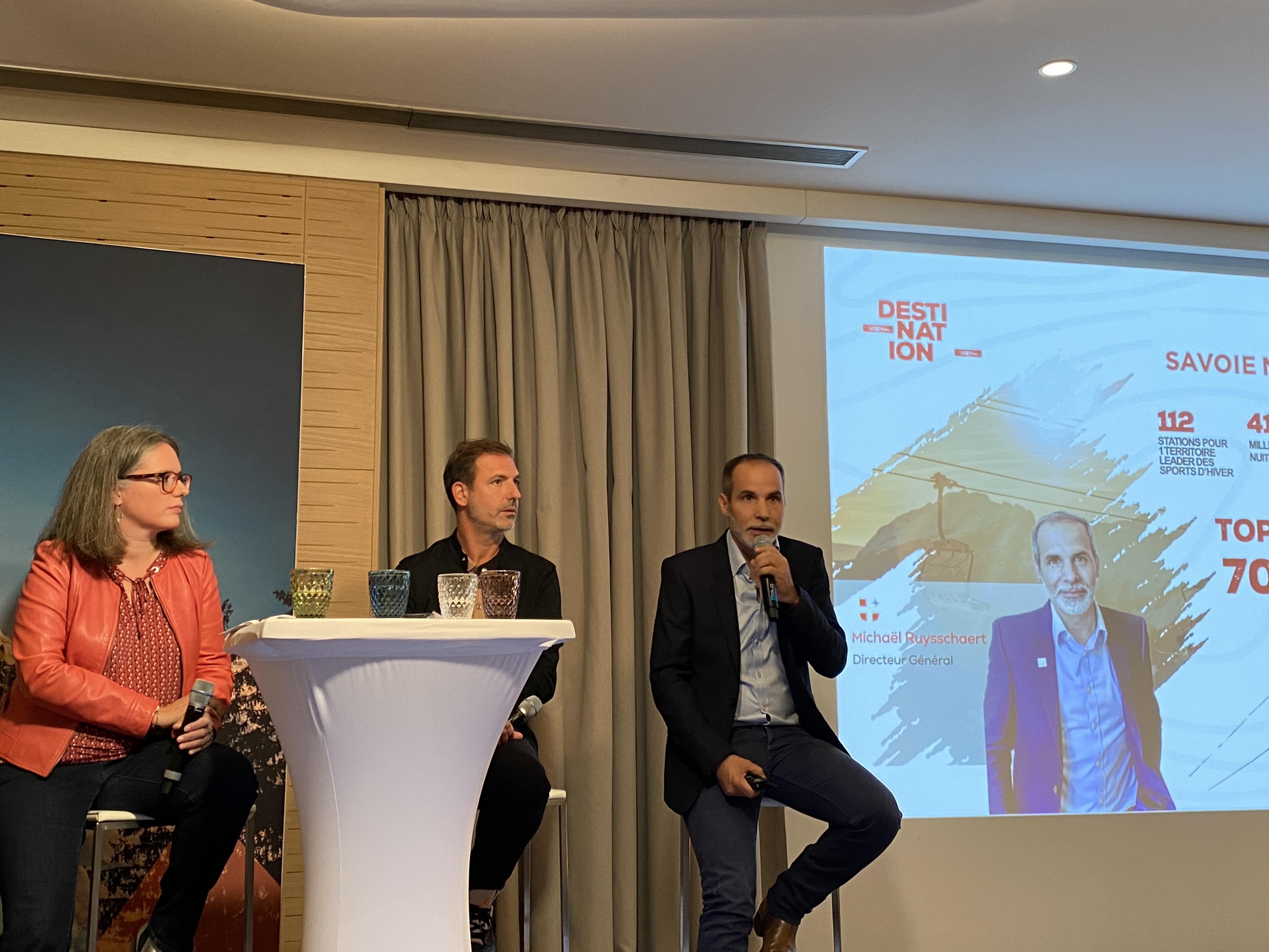Michael Ruysschaert, directeur de Savoie Mont Blanc, présente les nouveautés de la prochaine saison (©BC) Michael Ruysschaert, directeur de Savoie Mont Blanc, présente les nouveautés de la prochaine saison (©BC)