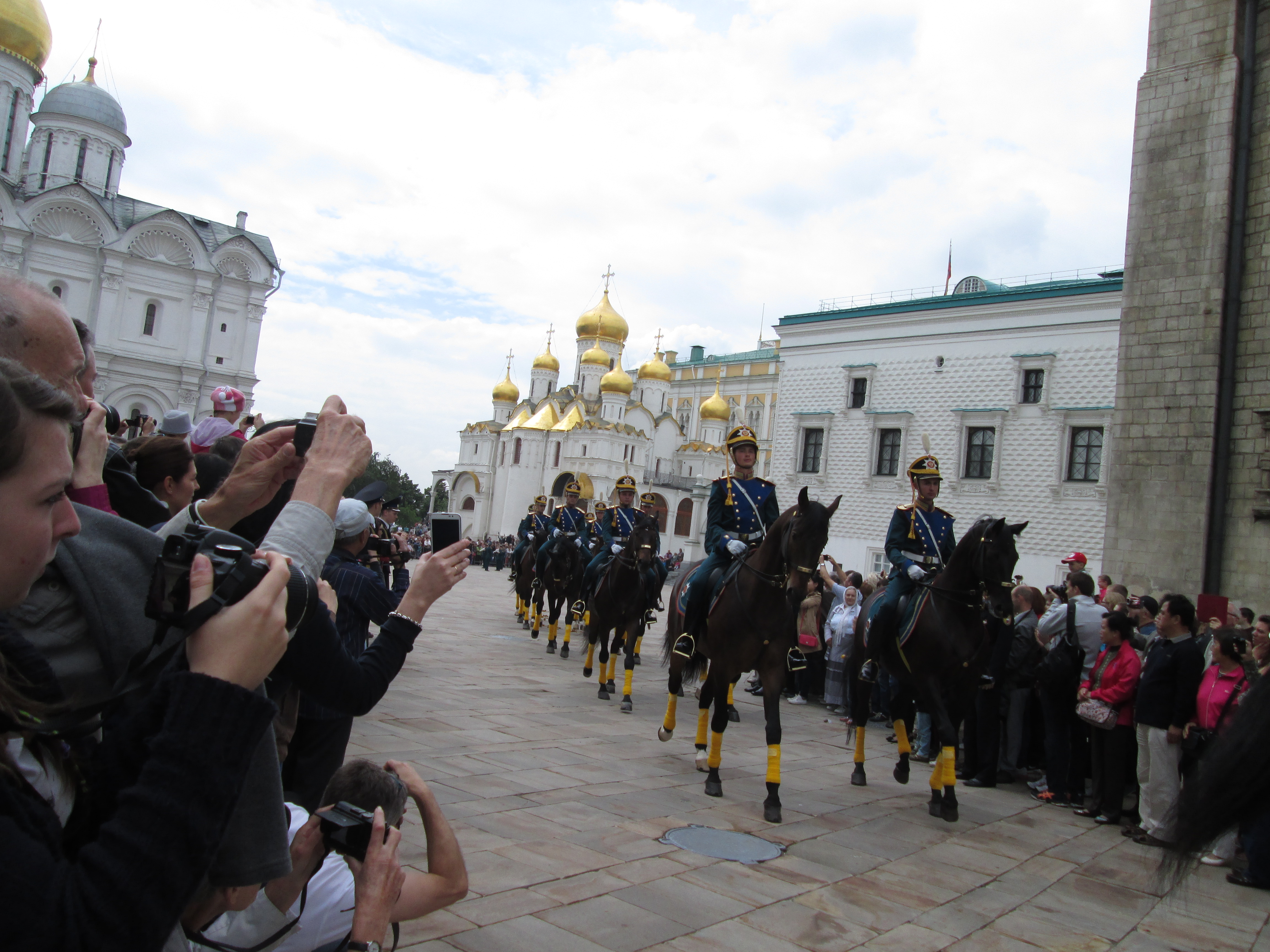 La parade du samedi au Kremlin - DR : M.S.