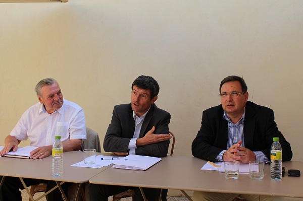 Maurice Chaspoul conseiller à Valensole, Pierre Meffre, Président CRT paca et Jean-Pierre Serra président ADT 83. Photo : LT