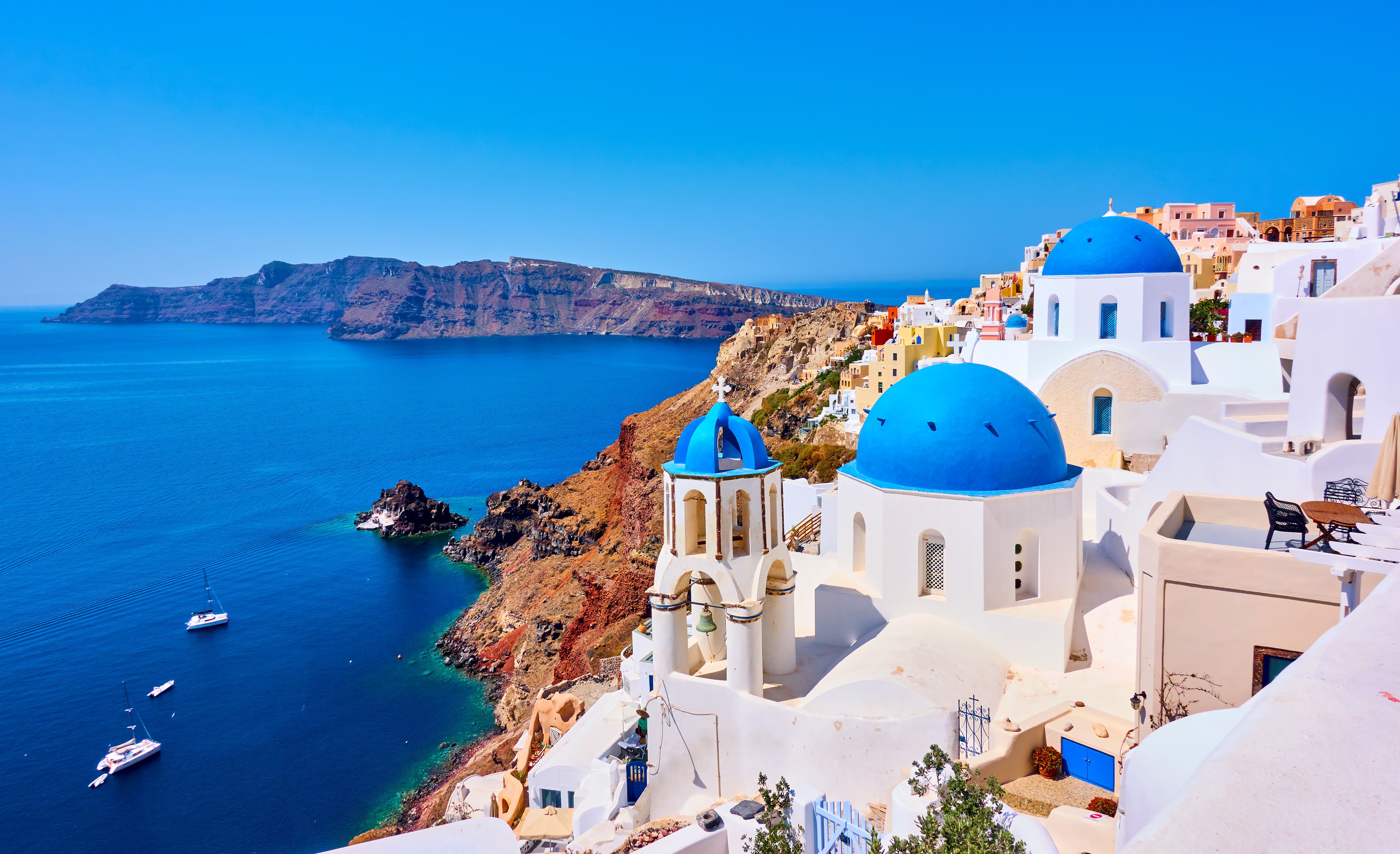 Les Cyclades, l'île de Santorin en Grèce © Roman Sigaev