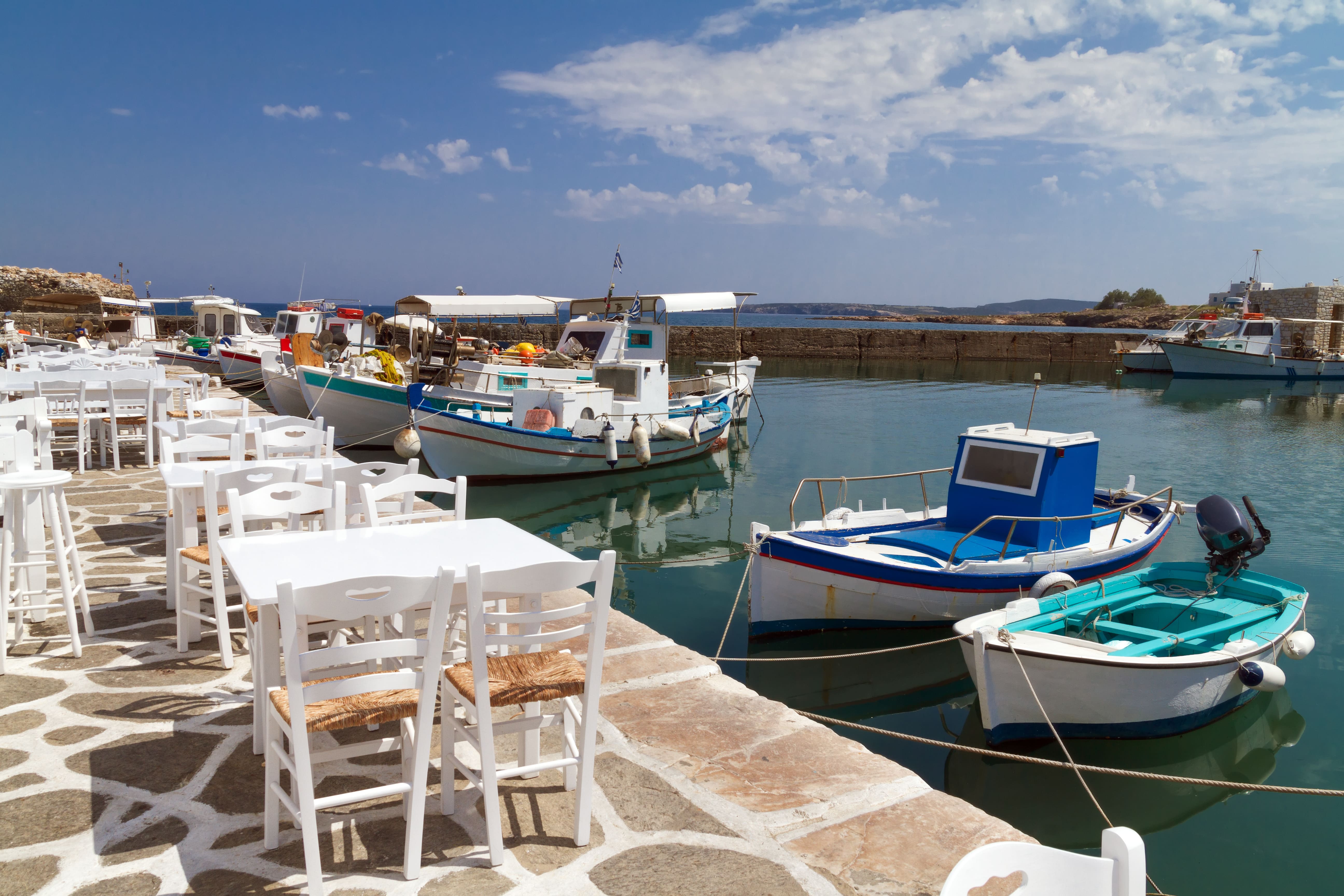 Port de Naoussa, île de Paros, Grèce © chris3d - stock.adobe.com